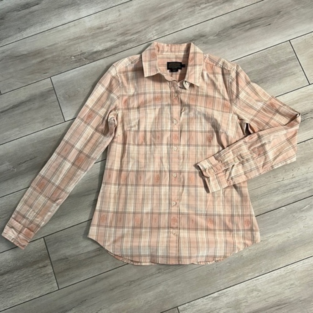 Pendleton size small 100% cotton plaid button down shirt